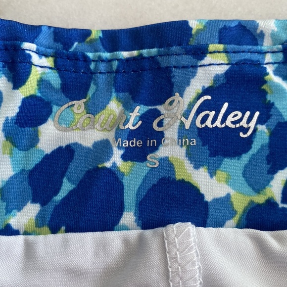 Skirt with shorts - Picture 4 of 5